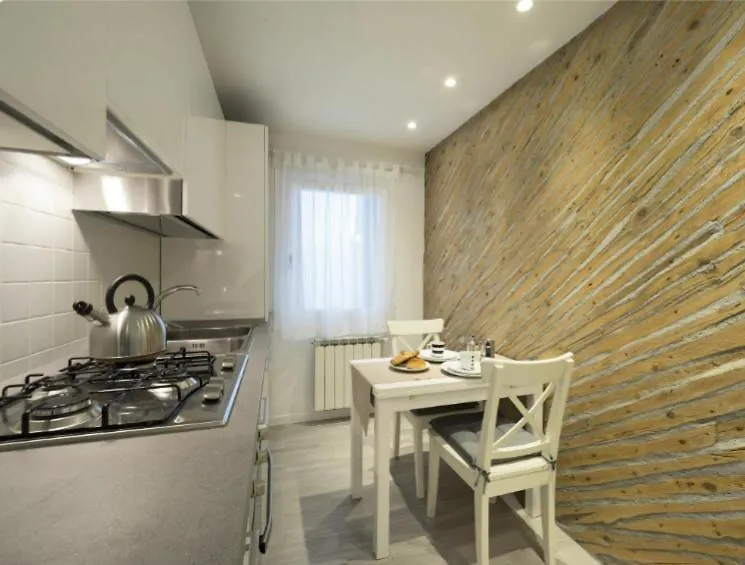 Ca' Dei Scorsoni Apartments Venice